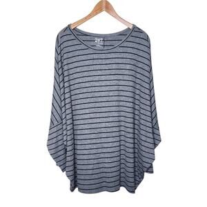 🌻3 For $18 Maurices 24/7 Gray Black Striped Top Women's Size XXL